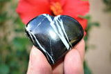 [1] LG Black Onyx Crystal Puffy Heart / Palm Stone Reiki ZENERGY GEMS